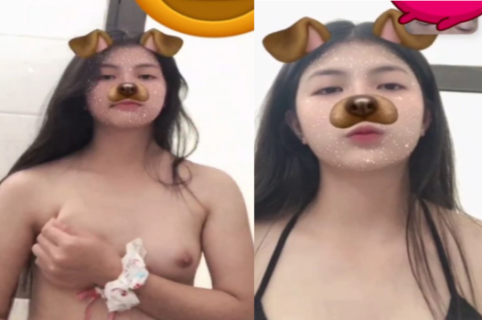 Nhớ anh cởi áo khoe vú khi gọi video