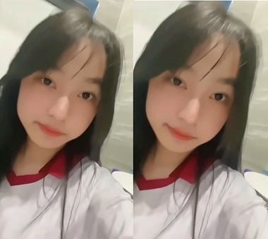 Th* Ph*ơng b*t cái qu* trong nhà vệ sinh